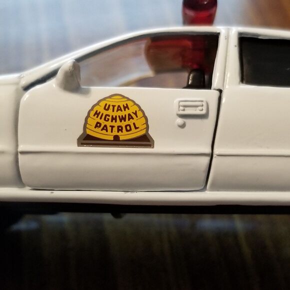 Utah Highway Patrol Road Champs die cast police car 1:43 scale - Picture 9 of 10